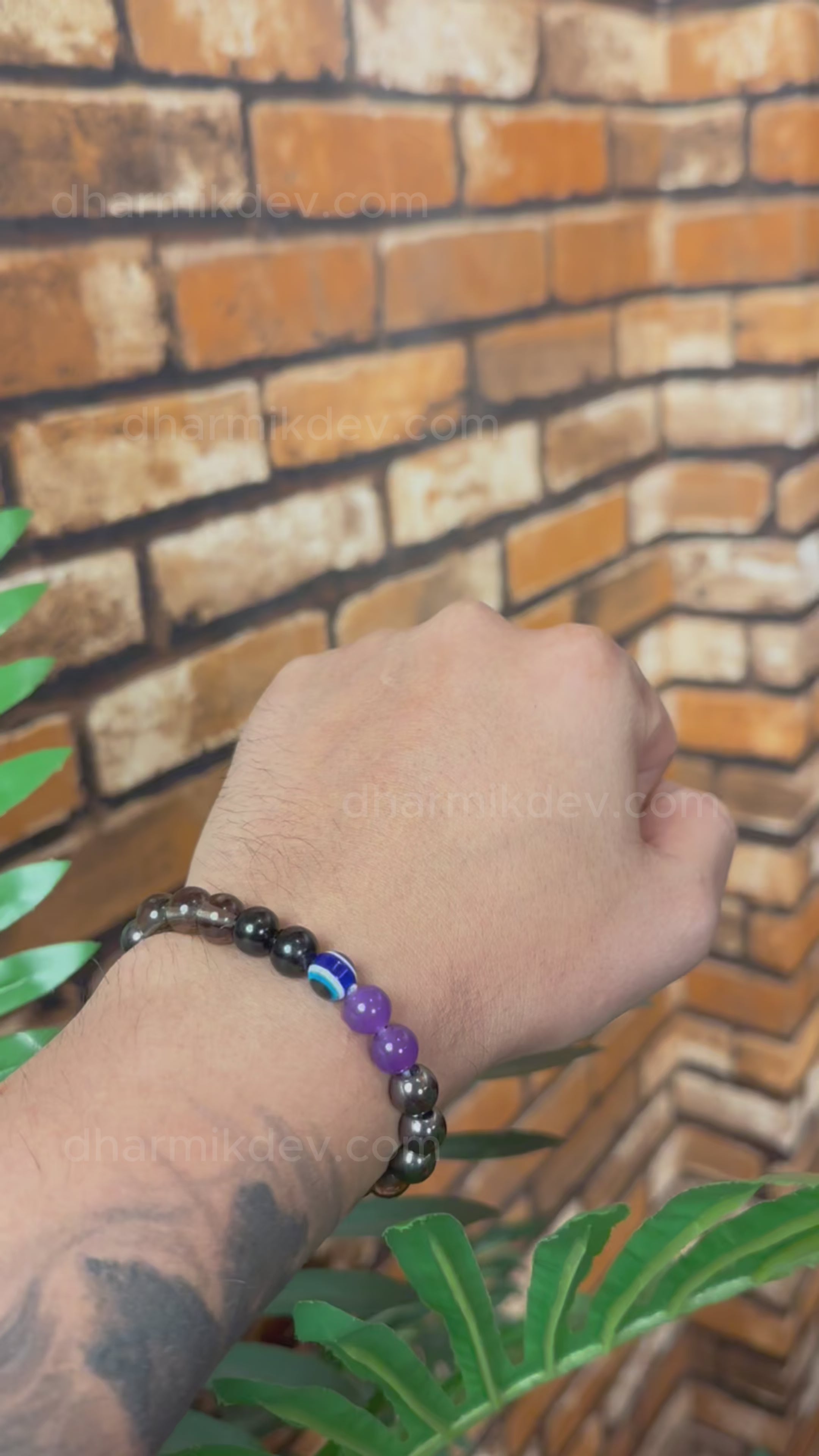 Capricorn (Makar) Crystal Bracelet (Govt Lab Certified)